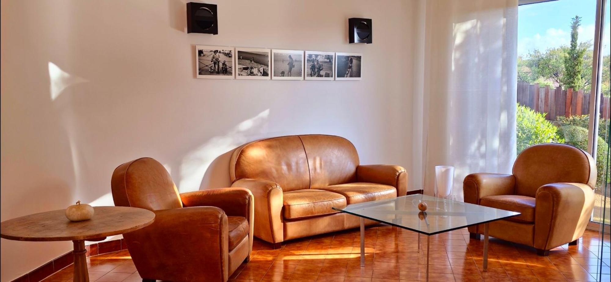 Hotel Cala Di L'Oru เอลเลอรูซ ภายนอก รูปภาพ