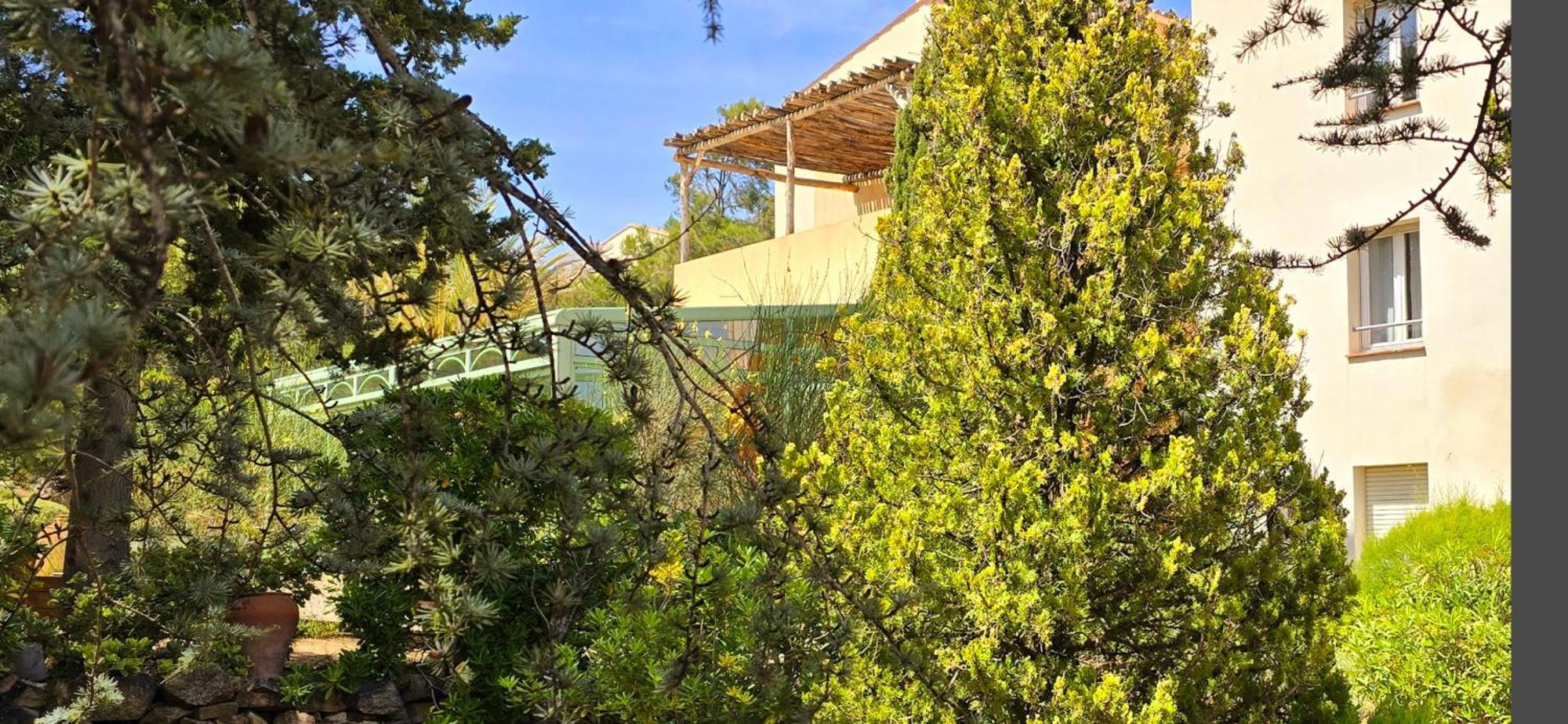 Hotel Cala Di L'Oru เอลเลอรูซ ภายนอก รูปภาพ